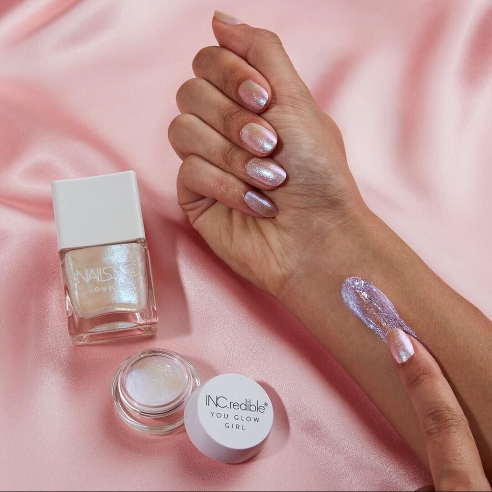 INC.redible You Glow Girl Iridescent Jelly 9.35g
